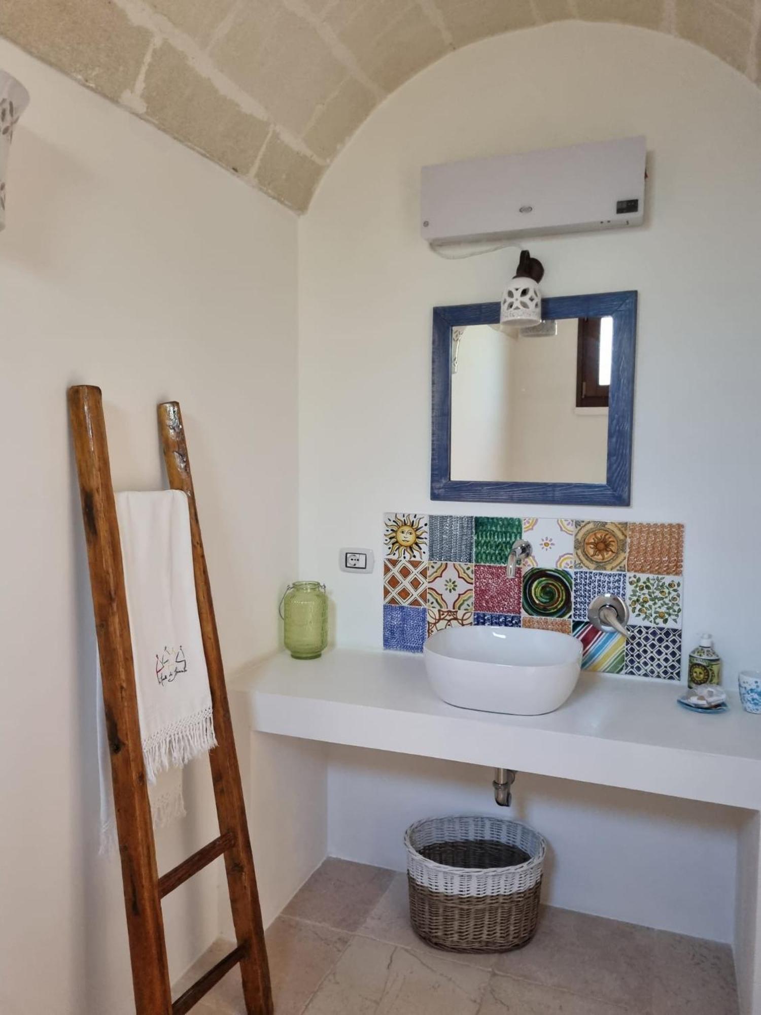 그로타글리에 Trulli Di Spinaruta B&B 외부 사진