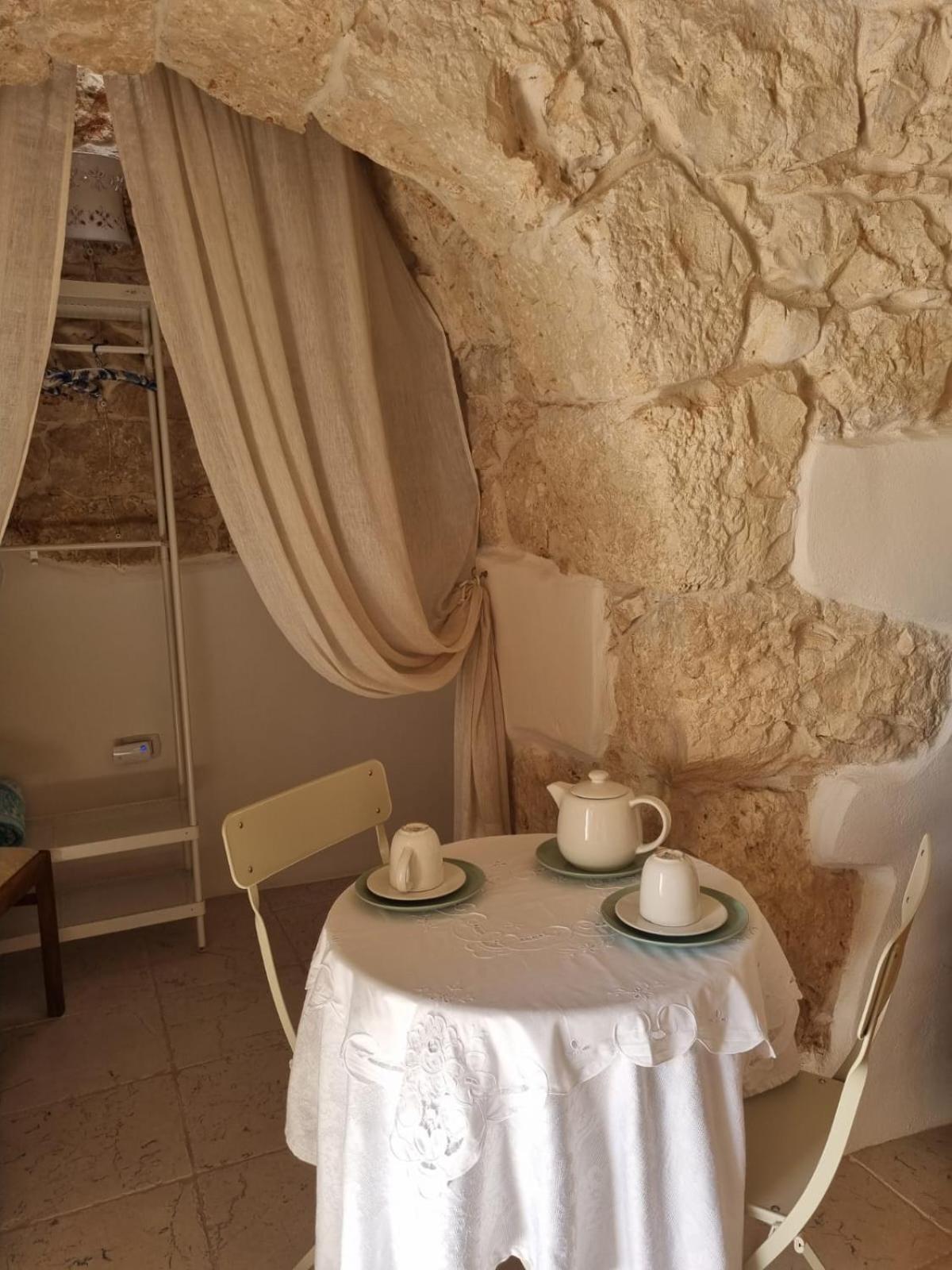 그로타글리에 Trulli Di Spinaruta B&B 외부 사진