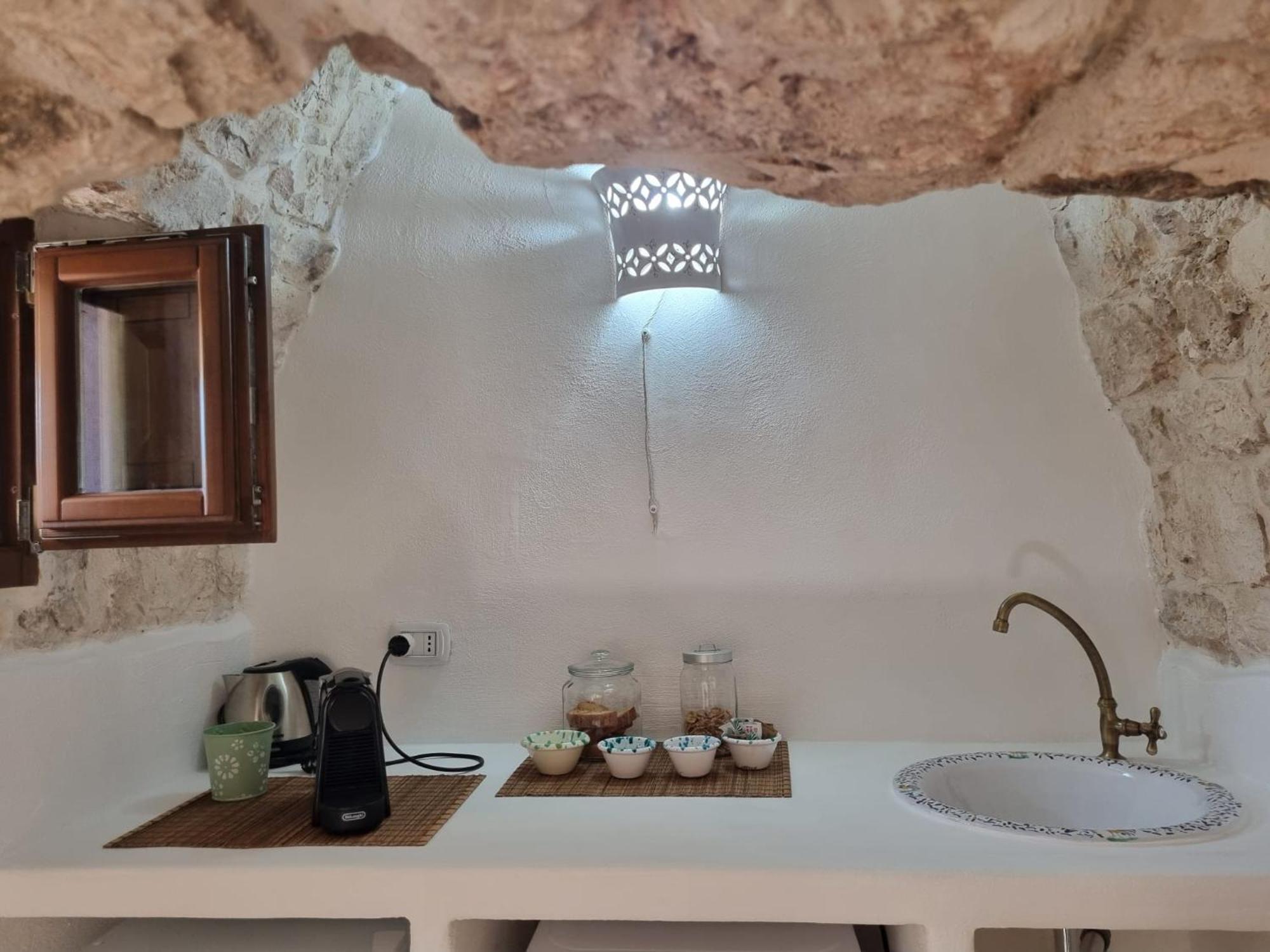 그로타글리에 Trulli Di Spinaruta B&B 외부 사진